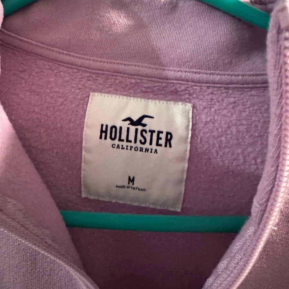 Hollister Lavender Half-Zip Pullover sweatshirt 🌞💜 - Picture 4 of 6